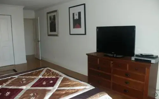 photo 2 of Charlesview Suites Back Bay