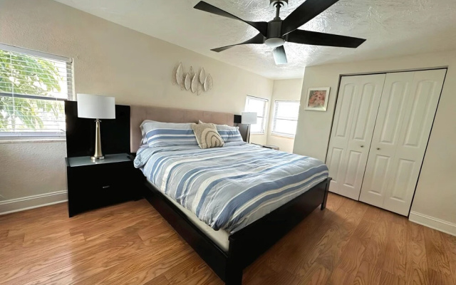 photo 2 of Charming 1940 Waterfront 2br-2ba Condo 2 Bedroom Condo by RedAwning