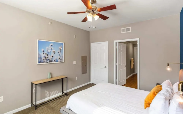 photo 4 of Charming 1BD in Trendy West End Neighborhood