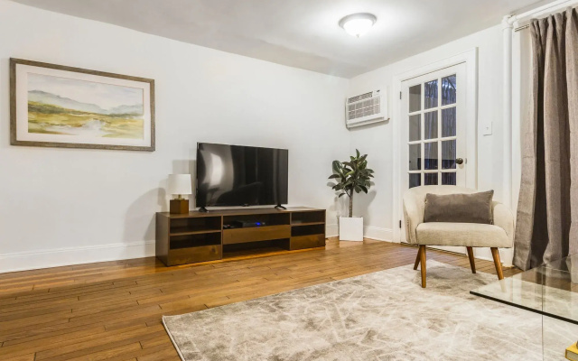 photo 4 of Charming 1BR in the Upper East Side by Sonder