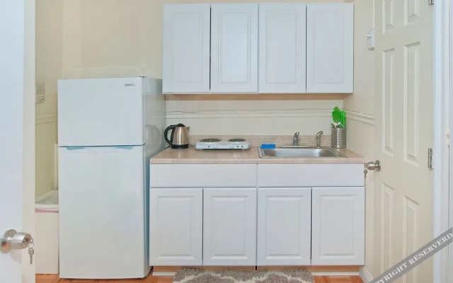 photo 4 of 4- THE BEST LOCATION in NYC 28ST 2 BEDROOM