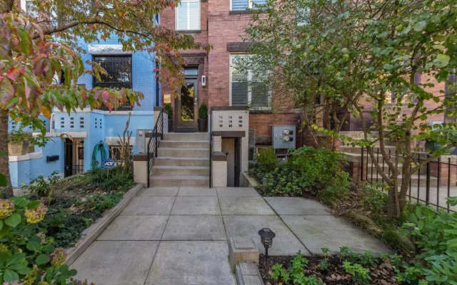 photo 3 of Charming 2BD in Hip Neighborhood - 3 Blks to Metro