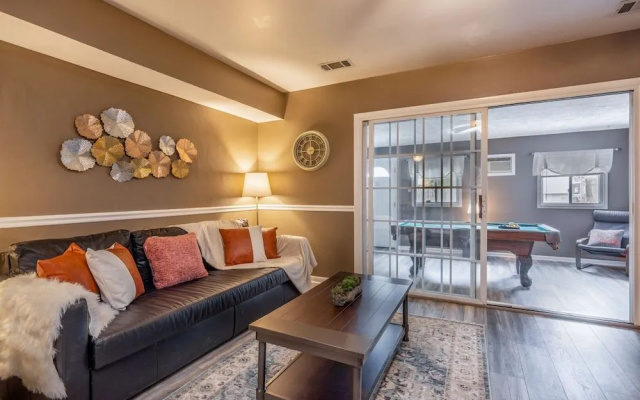 photo 2 of Charming 3BR House Cozysuites Pool Table