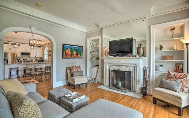 photo 2 of Charming Atlanta Apt - Walk to Piedmont Park!
