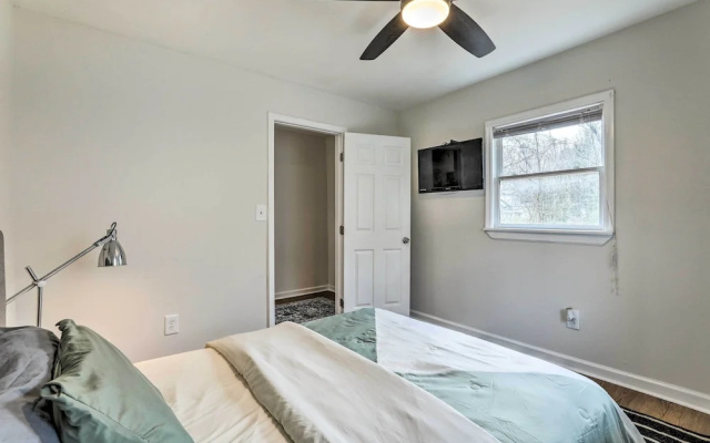 photo 5 of Charming Atlanta Vacation Home ~ 5 Mi to Dtwn