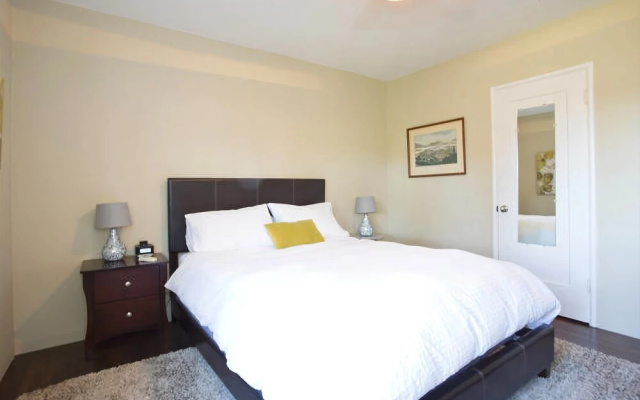 photo 5 of Charming Bay View Montclair - 3 Br Home