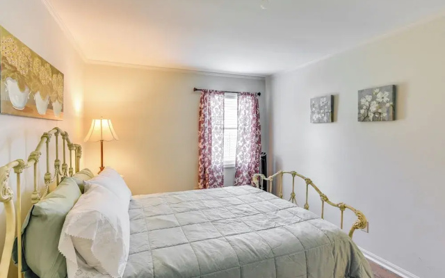 photo 5 of Charming Bluffton Vacation Home w/ Yard!