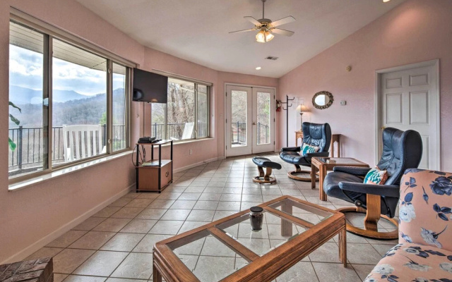 photo 4 of Charming Burnsville Apt w/ Mountain Views & Deck!