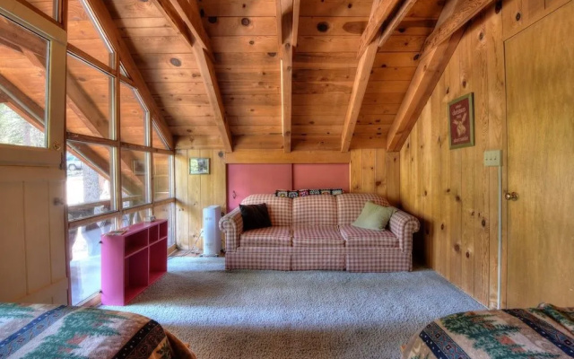 photo 3 of Charming Cascade Chalet