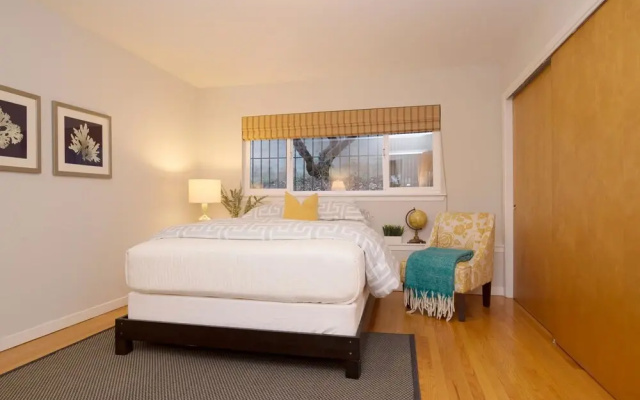photo 4 of Charming & Cozy Dolores Park Condo by RedAwning