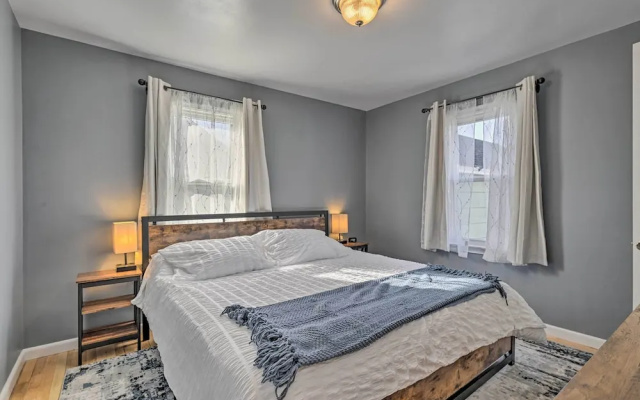 photo 4 of Charming Family Home ~ 4 Mi to Granite Peak!