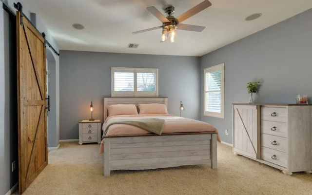 photo 5 of Putting Green & Fenced Yard: Charming Gilbert Home