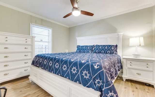 photo 5 of Charming Gulfport Home ~ 2 Mi to Marina