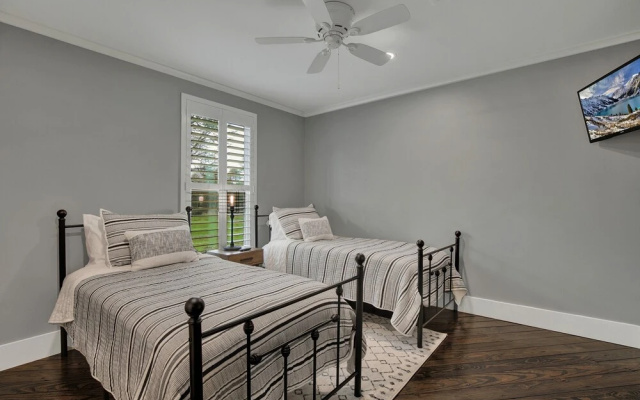 photo 5 of Charming Home W/firepit&grill 5min From Mercer St!