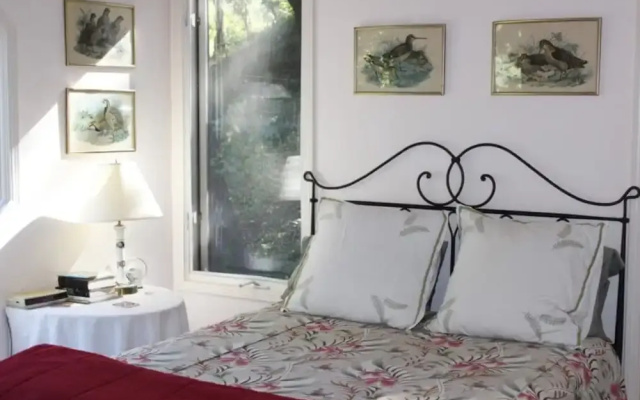 photo 2 of Charming House With Private Pool in Beautiful Location, Sonoma House 1008