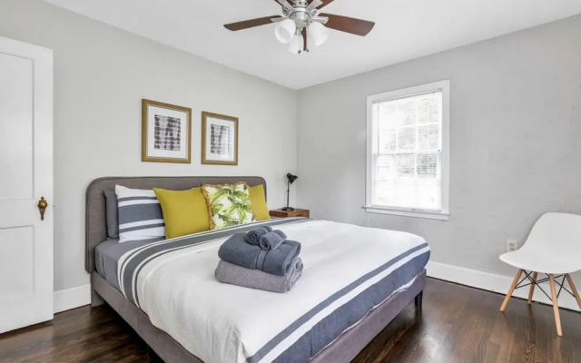 photo 2 of Charming LaVista bungalow