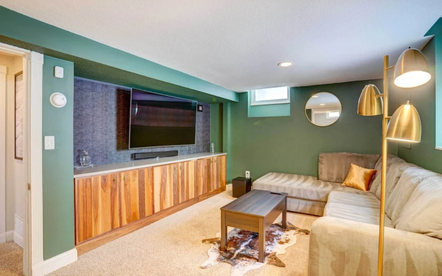 photo 3 of Charming Minneapolis Home < 1 Mi to Lakes!