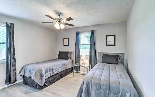 photo 5 of Charming Mountain Home Getaway w/ Gas Grill!