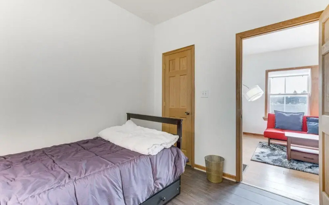 photo 3 of Pet Friendly: 8 Mi to Chicago - Fenced Backyard!
