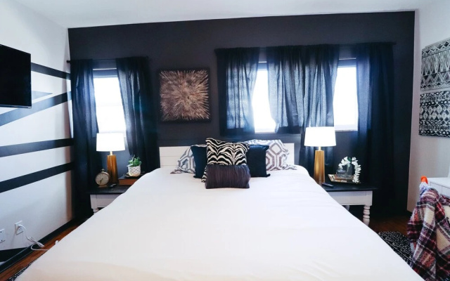 photo 4 of Charming Omaha Retreat - Near Zoo & Downtown 3 Bedroom Home by RedAwning