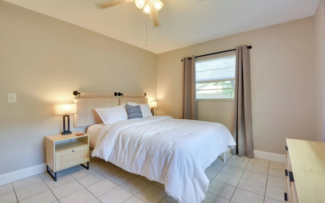 photo 5 of 3 Mi to Riverwalk: Pet-friendly Home w/ Yard!