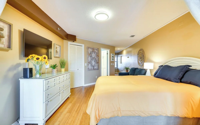 photo 5 of Charming Panama City Studio w/ Community Pool!
