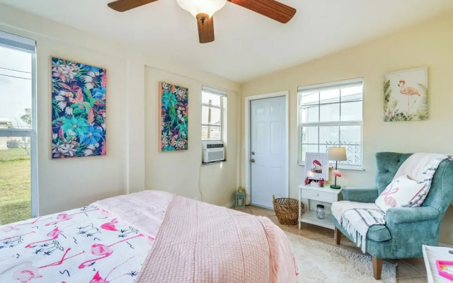 photo 4 of 4 Mi to Beach: Charming Port Charlotte Home!