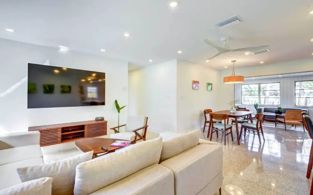 photo 3 of Charming Sarasota Vacation Home Near Downtown