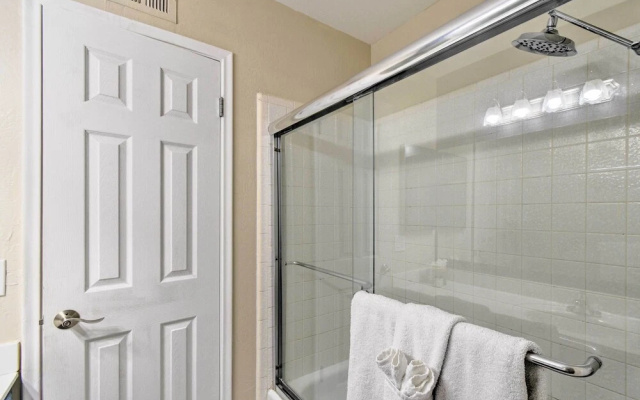 photo 4 of Scottsdale Townhome w/ Pool Access, Near Old Town!