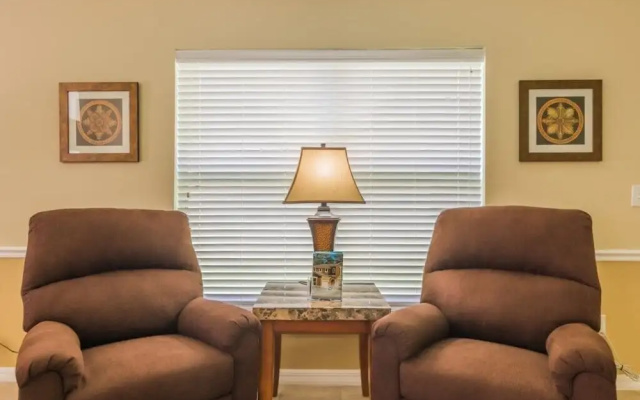 photo 2 of Charming Solana Resort 4 Bedroom Condo by Redawning