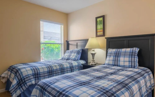 photo 5 of Charming Solana Resort 4 Bedroom Condo by Redawning