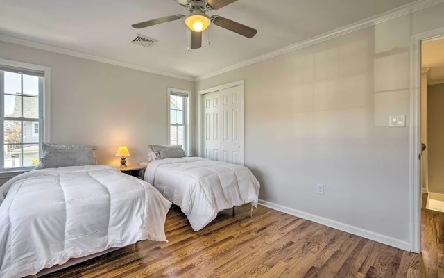 photo 4 of Charming Spring Lake Retreat, 1 Mi to Beach!