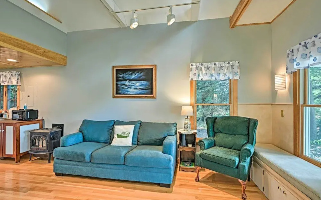 photo 2 of Charming Stonington Studio w/ Ocean Views!