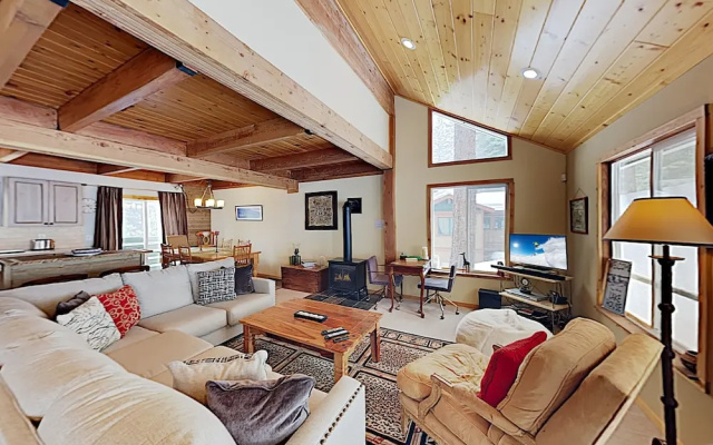 photo 2 of Charming Tahoe Donner Cottage by RedAwning