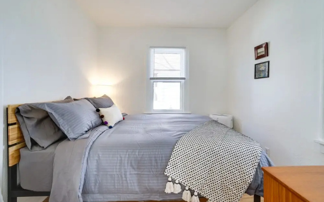 photo 5 of Updated Minneapolis Home in Howe Neighborhood!