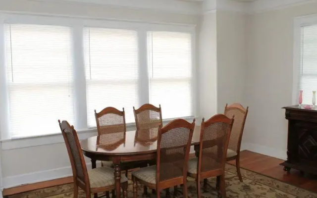 photo 5 of Charming Uptown Bungalow