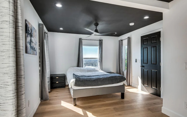 photo 5 of Charming Whittier Home w/ Views: 17 Mi to LA