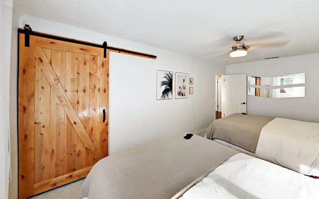photo 5 of Charming Wine Country Retreat - 3 Br Home