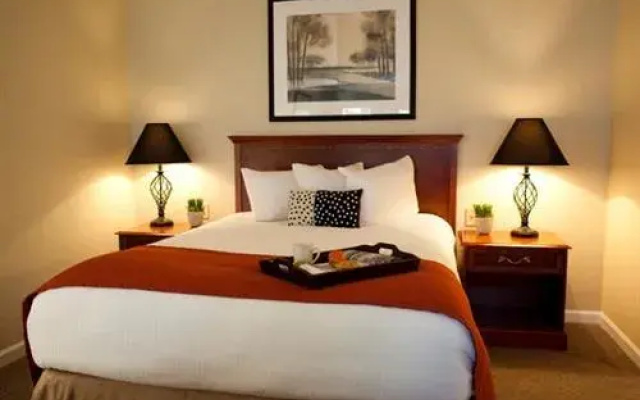 photo 5 of Chase Suite Hotel Kansas City