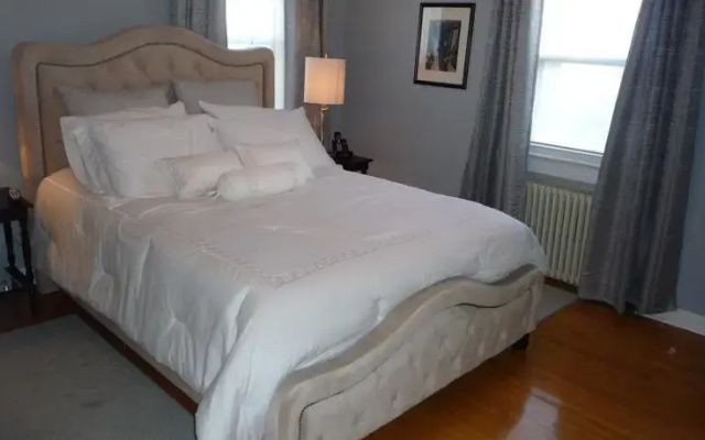 photo 3 of Chateau 263