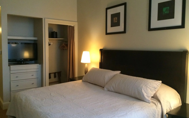 photo 4 of La Galerie Hotel