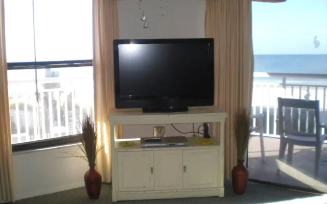 photo 2 of Chateaux Resort Luxury Condominiums