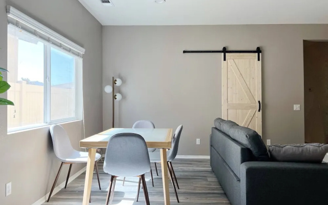 photo 5 of Room in House - Cheerful And Cozy one Large Bedroom