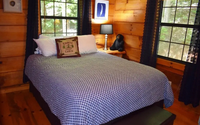 photo 2 of Cheery Dog Cabin