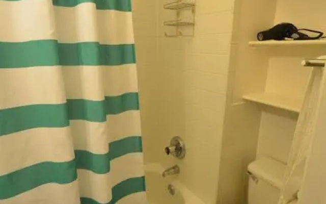photo 5 of Chelsea Apartment