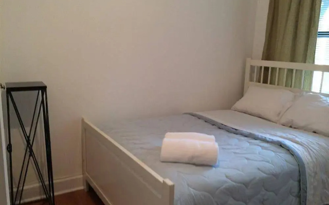 photo 2 of Chelsea Apartment