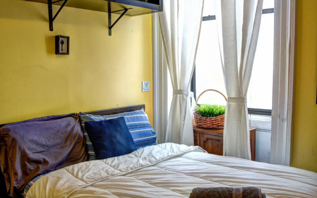 photo 3 of Chelsea Art Suites