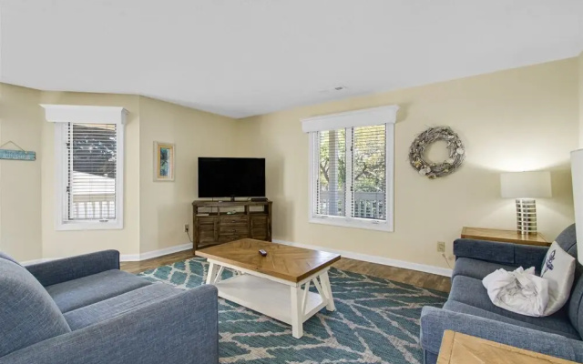 photo 4 of Chelsea House 214