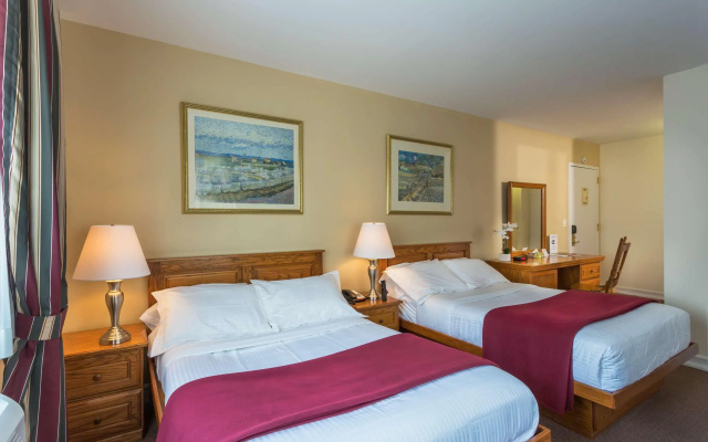 photo 3 of Chelsea Savoy Hotel