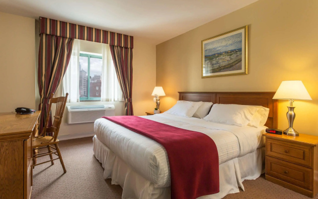 photo 5 of Chelsea Savoy Hotel
